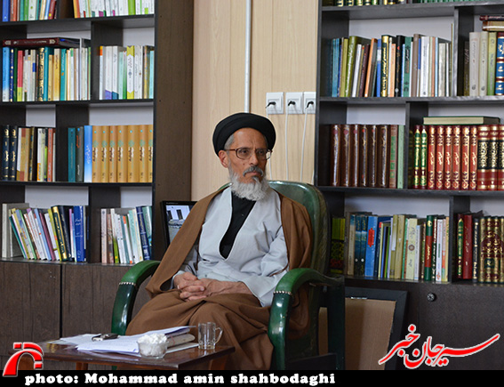 حسینی:باید گامهای موثری در زمینه اعتلای فرهنگی برداشته شود