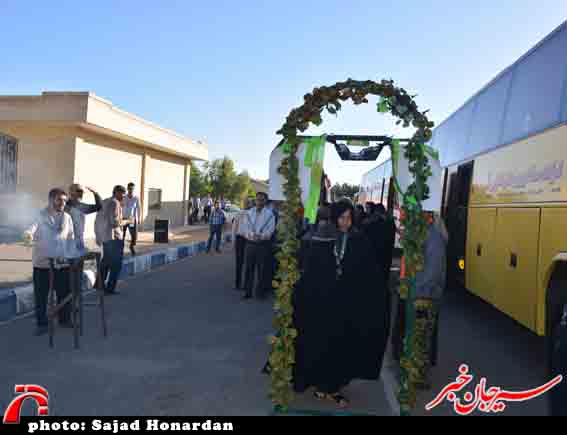 ۴۰۰ زائر سیرجانی به مرقد امام خمینی(ره) اعزام شدند