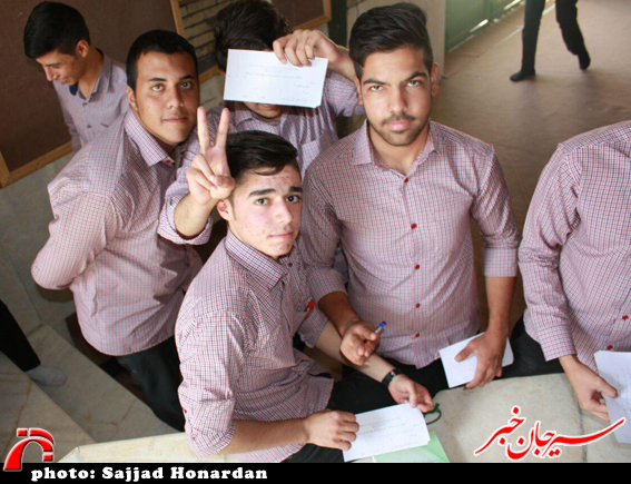 انتخابات شورای دانش آموزی هنرستان شهید چمران برگزار شد/تصاویر