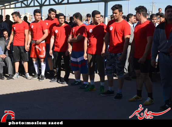 مسابقات قوی‌ترین مردان دانشگاه آزاد سیرجان برگزار شد/تصاویر