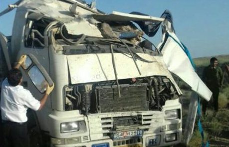 واژگونی کامیون دو کشته و مجروح بر جای گذاشت
