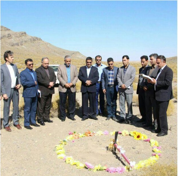 کلنگ احداث سایت جدید زباله سیرجان به زمین زده شد