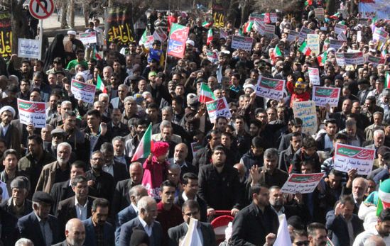 حضور حماسی مردم سیرجان در راهپیمایی ۲۲ بهمن/تصاویر