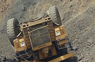 مرگ راننده جوان در معدن سنگ‌آهن گل‌گهر سیرجان