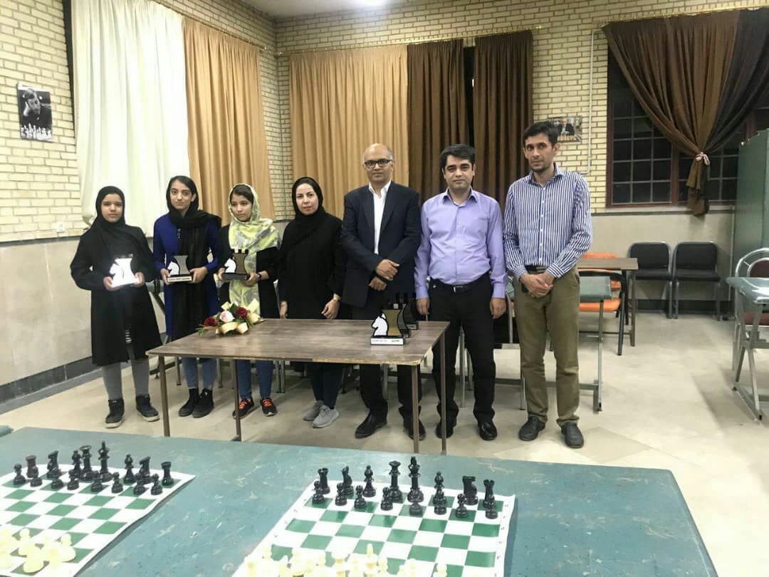 درخشش دختران سیرجانی در مسابقات شطرنج قهرمانی استان کرمان