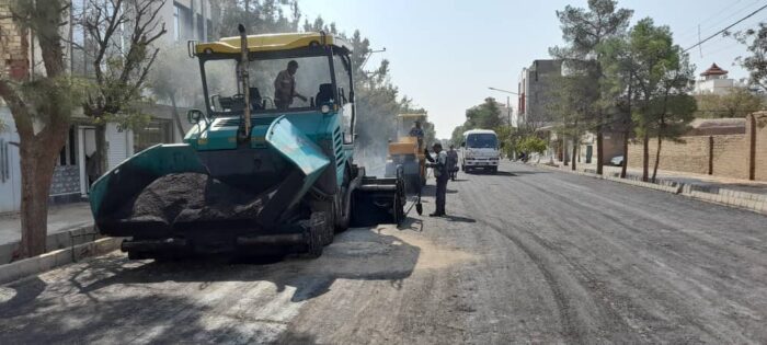 آسفالت معابر، اولویت اصلی شورا و شهرداری است   