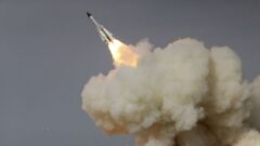 اصابت موشک‌های دشمن به دو نقطه در سیرجان